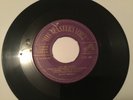 Elvis Presley 45 rpm ( Love me Tender / Anyway you want me ). HMV 45 - JO. 465