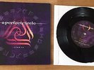 A PERFECT CIRCLE - 3 Libras 7