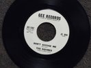 northern soul THE SQUIRES Don't Accuse Me GEE 1082  DJ M-  listen
