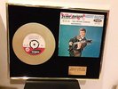 johnny Hallyday disque d'or 18 Carats 24.000 BAISERS  EPL1961