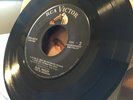 ELVIS PRESLEY RCA VICTOR 45 RPM 7