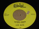 ROCKABILLY 45 - LINK DAVIS - SIXTEEN CHICKS / GRASSHOPPER ROCK - STARDAY