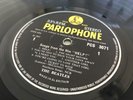 The Beatles Help  LP Y&B Stereo UK TNR Font