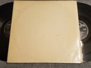 BEATLES WHITE ALBUM PARLOPHONE PCS7067/68 (RARE 1969 SINGAPORE PRESS W UK COVER)
