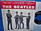 BEATLES   SHE LOVES YOU / I'LL GET YOU 45  1964 SWAN S-4152 w/ PICTURE SLEEVE