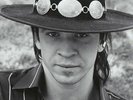 Vaughan  Stevie Ray & Double Trouble - Essential Stevie Ray Vaughan and D...