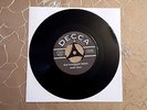NEW - MINT - BLUE DAYS BLACK NIGHTS / LOVE ME - BUDDY HOLLY - 7” Single - 45rpm