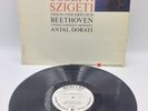SZIGETI 