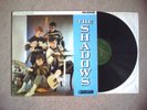 THE SHADOWS : DEBUT (GOLD COLUMBIA 33SX 1374) SIGNED BY JET HARRIS & TONY MEEHAN