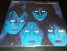 KISS- CREATURES OF THE NIGHT- LP SPAIN 1982 + CD KISS THE REMASTERS.