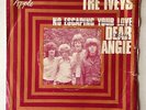 RARE DISQUE 45T THE IVEYS DEAR ANGIE - NO ESCAPING YOUR LOVE // MADE IN FRANCE