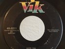 Rockabilly 45 Joe Clay Duck Tail / Sixteen Chicks on Vik HEAR