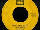 THE BEATLES-Twist And Shout+There's A Place-Green Print Thick Box 45-TOLLIE 9001
