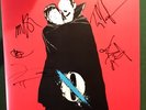 QUEENS OF THE STONE AGE LIKE CLOCKWORK 2-LP SET - SIGNED BY WHOLE BAND *like new