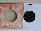 LA JOVEN GUARDIA - EL EXTRAÑO DEL PELO LARGO - RARE SINGLE CHILE PRS