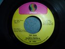 DIANE & CAROLE & THE WATCHAMACALLITS the fuzz 45 SPEED LATIN SOUL BOOGALOO 1968