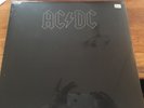 AC / DC - Back in Black 12
