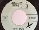 Garage Surf Tittyshaker 45 The Gamblers Moon Dawg on World Pacific HEAR
