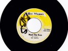 SIR HARRY/ MEET THE BOSS // MUSICAL RIGHT - SIR HARRY (72 REGGAE ROOTS 7