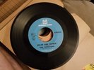 THE WINSTONS Amen Brother on Metromedia Funk 45