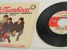 The Monkees Pleasant Valley Sunday / Words Picture Sleeve 7