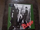 THE CLASH - THE CLASH LP. GREEN  VINYL . NEW
