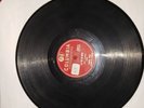 FRANCE 78 rpm RECORD Columbia EDITH PIAF La Vie En Rose/Un refrain courait Dan's