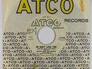 Northern Soul 45 - Levon and the Hawks - He Don't Love You - ATCO - mp3