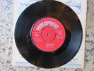 THE BEATLES - LOVE ME DO / P.S. I LOVE YOU. 1962 First Pressing. 1N 1N Matrix.