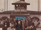 The Paupers Ellis Island INCLUDES FLIPBOOK NEAR MINT Verve Forecast Vinyl LP