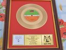 AC-DC bild single 7'' GOLD (REM ramones placebo NIRVANA DIO Deep PurplE MAIDEN)
