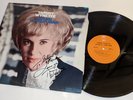 TAMMY WYNETTE Stand By Your Man SIGNED Autographed VINYL LP Album BN 26451