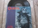 QUEEN : A Kind Of Magic 12