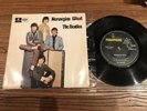 The Beatles  EP Norwegian Wood OZ 7’’ Black & Yellow