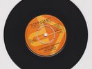 DYNAMIC/ BEGGY BEGGY LICKY LICKY - THE PROPHETS (77 REGGAE ROOTS 7