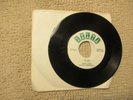 JIMMY JAMES and the VAGABOUNDS hey girl / GREYHOUND moon river  45
