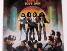 KISS - LOVE GUN - Original 1977 LP Record Album NBLP 7057 - No Inserts