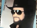 WAYLON JENNINGS - Hangin’ Tough - 1987 Vinyl LP - MCA-5911 1st Ex/Ex