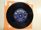 EMERALDS:King Lonely The Blue-Someone Else’s Fool-U.K.7