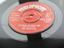 THE BEATLES  ORIGINAL 1983  RED LABEL PLEASE PLEASE ME EXCELLENT