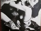 LP- SCORPIONS = LOVE AT FIRST STING - SONGTEXTE - 1984 (DEUTSCH-ROCK / HARDROCK)