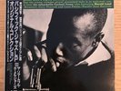 The remarkable CARMELL JONES featuring Harold Land Pacific Jazz Japan LP