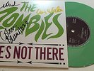 THE ZOMBIES - SHE'S NOT THERE HAND SIGNED 7'' RECORD NEW AUTOGRAPHED