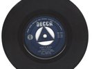 ROLLING STONES - Paint It, Black Tricentre 45 Zimbabwe FM7234