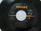 Kit The Outlaws 45 RPM Record 1960s Garage Rock Midnight Hour Don't Tread on Me