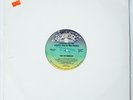1984 - INVISIBLES - DONKEY KONG (CATCH YOU IN THE BREAK) - DUBWISE ORIGINAL