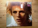 David Bowie Space Oddity Near Mint Vinyl Record LSP 4813 1973 A4/B4 & Poster
