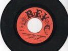 Panama Cumbia 45 Teresin Jaen - Todos los ritmos son buenos on Rey HEAR