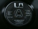 DR. FEELGOOD-She Does It Right / I Don’t Mind-UK ’75 UP 35815) 1st press 7” demo