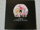 Queen - A Day At The Races - Vinyl Record LP Elektra - 6E-101 - Freddie Mercury